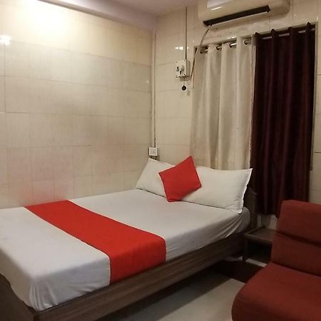 Hotel Saim Palace Βομβάη Εξωτερικό φωτογραφία