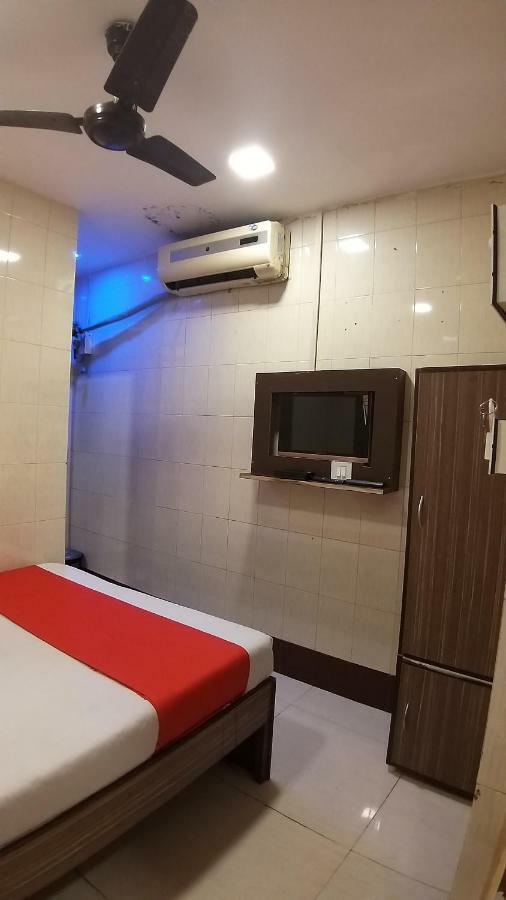 Hotel Saim Palace Βομβάη Εξωτερικό φωτογραφία
